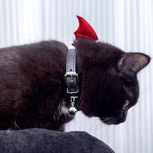 Load image into Gallery viewer, Devil Wing Collar for Cats and Humans
