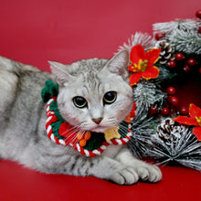 Load image into Gallery viewer, Christmas Wreath Pet Bib and Hat Set - San Frenchie