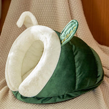 Load image into Gallery viewer, Snail Shaped Cat Bed