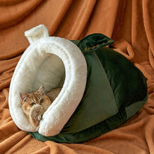 Load image into Gallery viewer, Snail Shaped Cat Bed