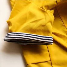 Load image into Gallery viewer, Premium Quality Raincoat for Dogs - San Frenchie