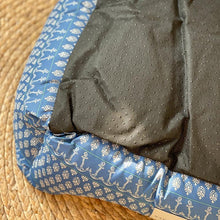 Load image into Gallery viewer, Blue Anchor Pet Bed - San Frenchie