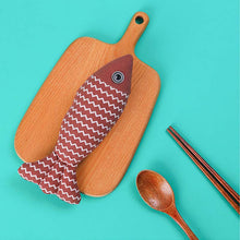 Load image into Gallery viewer, 3 Fish Catnip Cat Toy Set