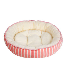 Load image into Gallery viewer, Cute Round Pet Bed