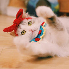 Load image into Gallery viewer, Hand-Knitted Snow White Pet Collar - San Frenchie